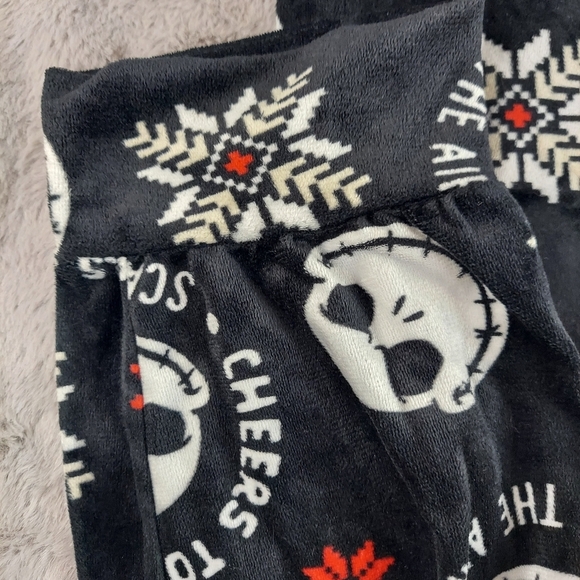 Disney Nightmare Before Christmas Lounge Pants size L 12-14 - Picture 2 of 6
